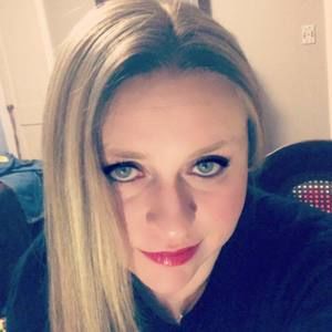 Meet your Posher, Cristie